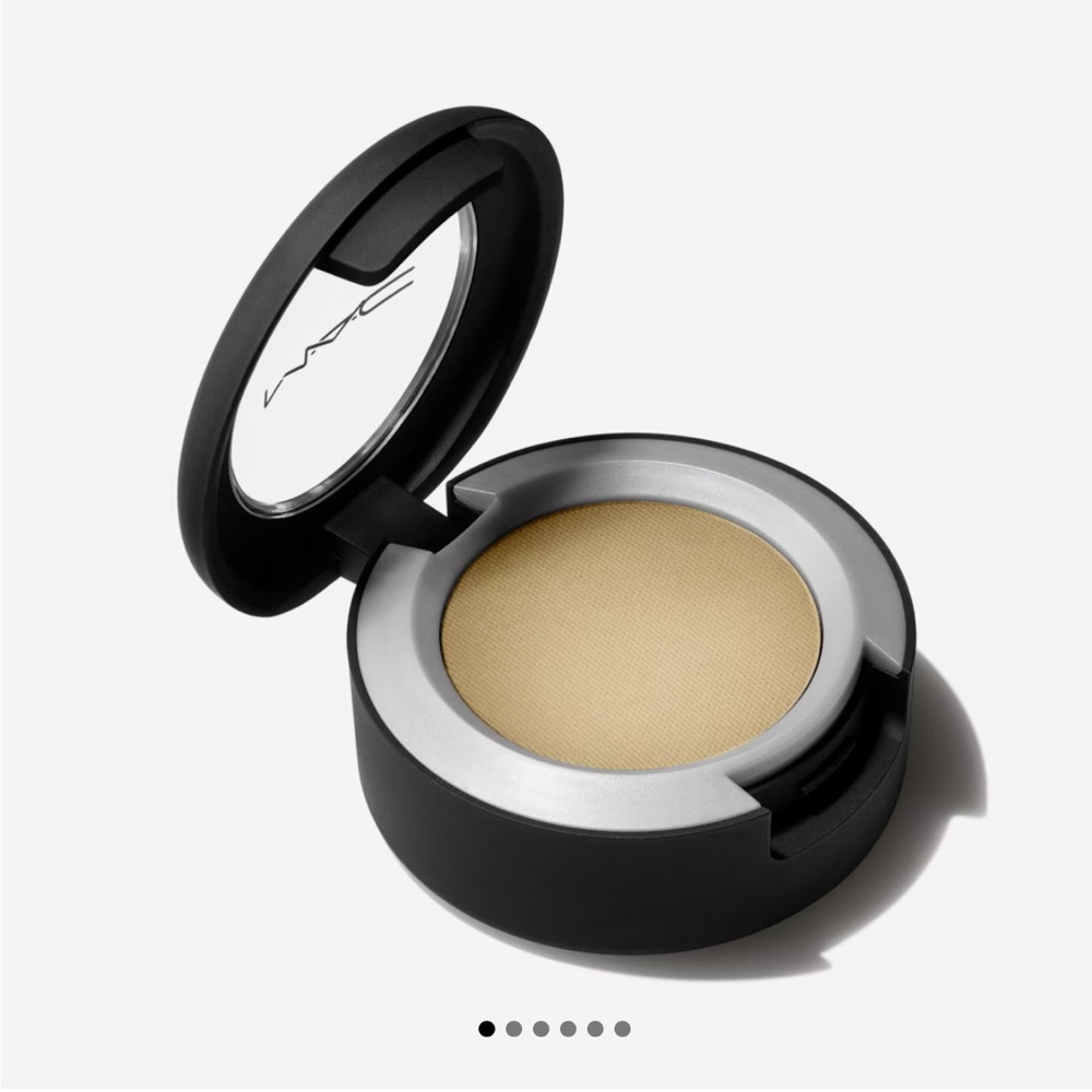 MAC Powder Kiss Eyeshadow